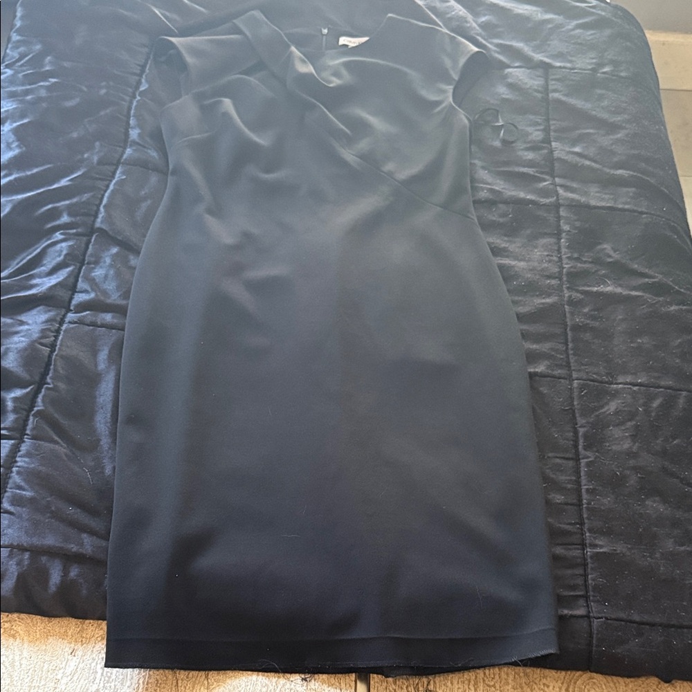 Calvin Klein Elegant Black Midi Dress